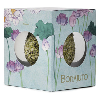 pistachio shavings easter egg gift box